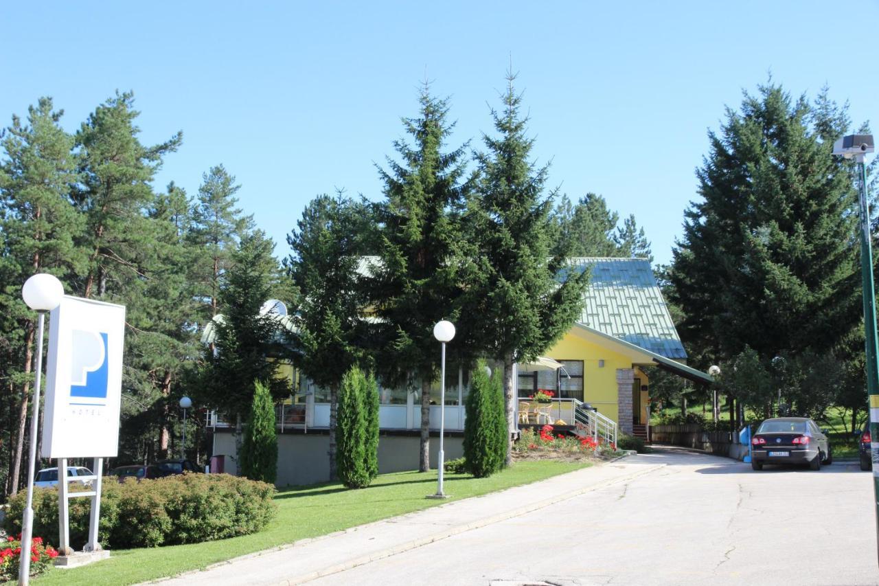 Hotel President Garni ซลาตีบอร์ ภายนอก รูปภาพ