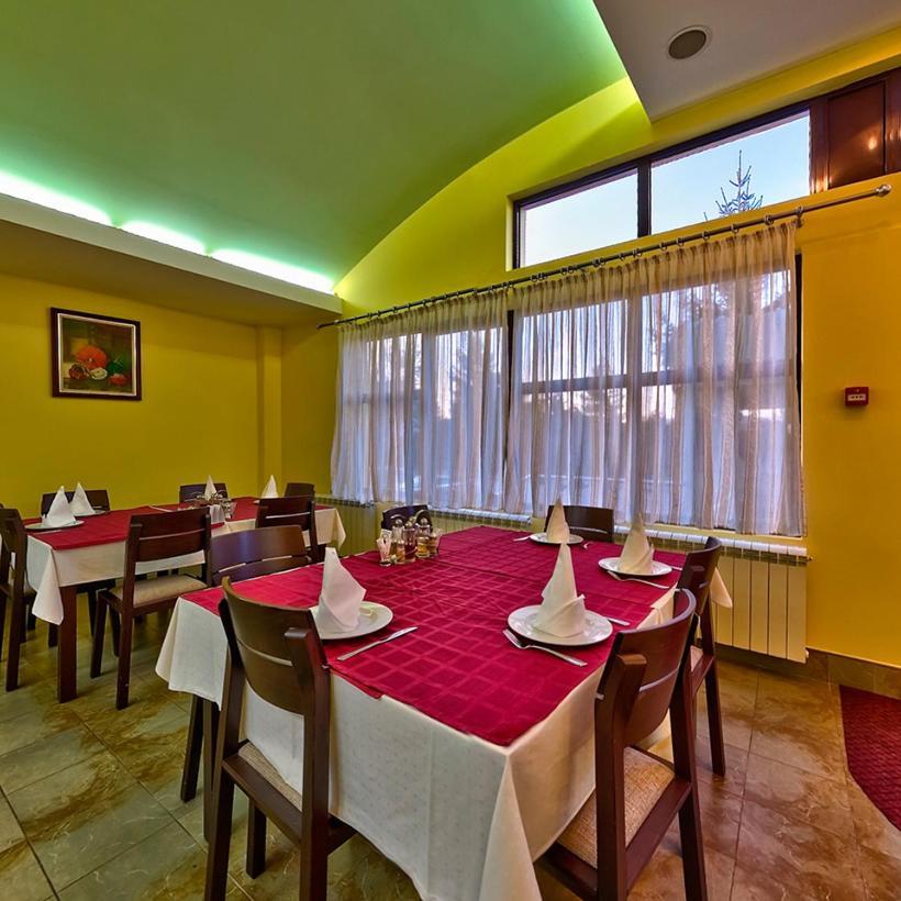 Hotel President Garni ซลาตีบอร์ ภายนอก รูปภาพ