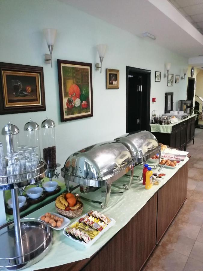 Hotel President Garni ซลาตีบอร์ ภายนอก รูปภาพ