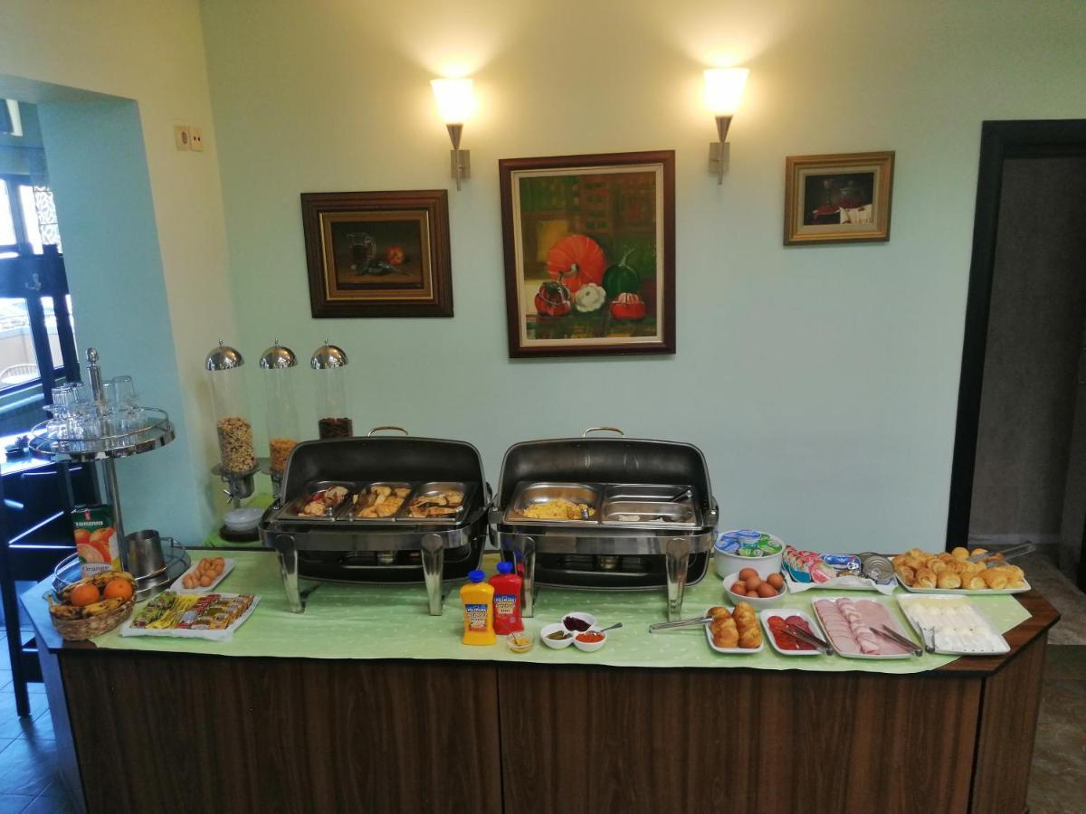 Hotel President Garni ซลาตีบอร์ ภายนอก รูปภาพ